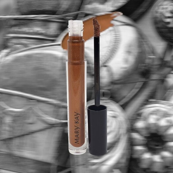 Copper Aura Unlimited Lip Gloss - Mary Kay - Picture 6 of 7